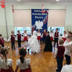 135c0f27-aab7-4018-abfc-8294a15f63fa