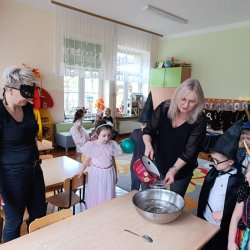 1429c202-5465-492b-8d6e-99cb061d51c4