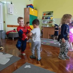 27bcf156-232e-47fe-a352-feee90b10202