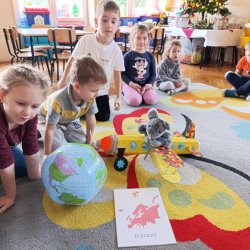 504d5e22-2306-4995-a39b-d2729565ce19