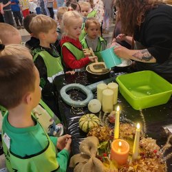 740e23e9-77b8-404f-b73c-f1f9e3337c24