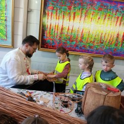 7d4aed5c-5fd2-4909-8a3e-931f8382277b