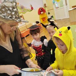 a93eb81b-a3d9-48ac-bfa8-8d804d90a620