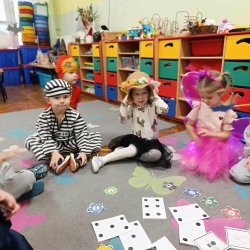 c9938dda-11da-4201-87d6-76c2615d50a9