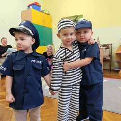 f0446ad3-db48-458f-9426-767417ae0b40