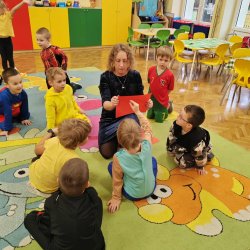 f85cf255-134b-460f-bf52-43c0621ecad0