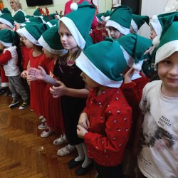 f9f8cdd1-5962-474b-8e9d-28b5a73fa2c8