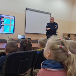 Plastusie z wizytą na Policji